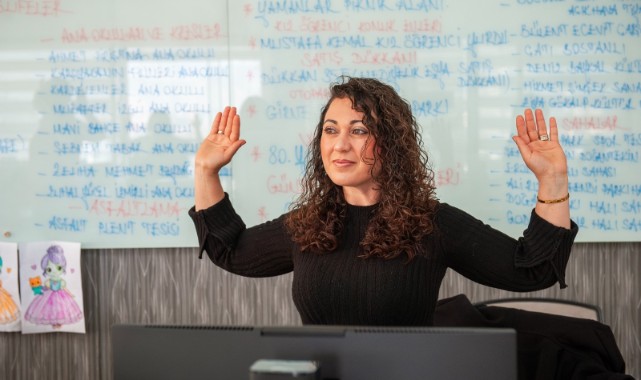 Karşıyaka Belediyesi’nde çalışanlar güne sporla başlıyor