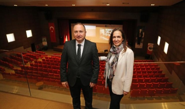 Karşıyaka Bilim Merkezi yeniden açılıyor: Belediye ve üniversiteden güç birliği