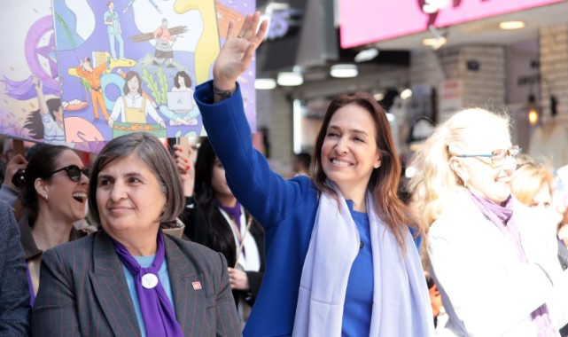 Karşıyaka eşitlik ve adalet için omuz omuza!