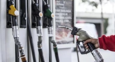 Tabelalar Yine Değişecek: Akaryakıta Çifte İndirim Geliyor