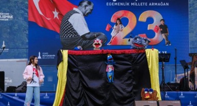 23 Nisan coşkusu İzmir'i sardı