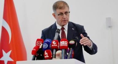 Başkan Cemil Tugay'dan hükümete eleştiri: İki yıldır beklediğimiz krediler var