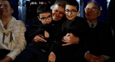 Başkan Tugay'ın nöbeti sürüyor: Eşkiya dünyaya hükümdar olmaz