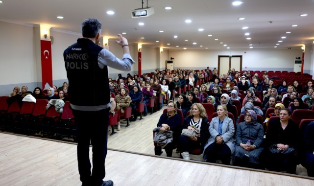 Bayraklı’da Madde Bağımlılığına Karşı Annelerle Farkındalık Eğitimi
