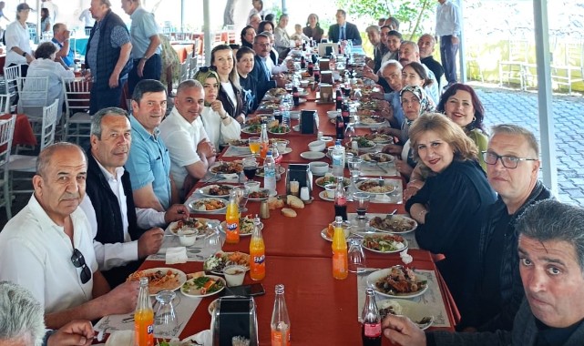 Bornova Muhtarlar Akademisi’nden anlamlı final