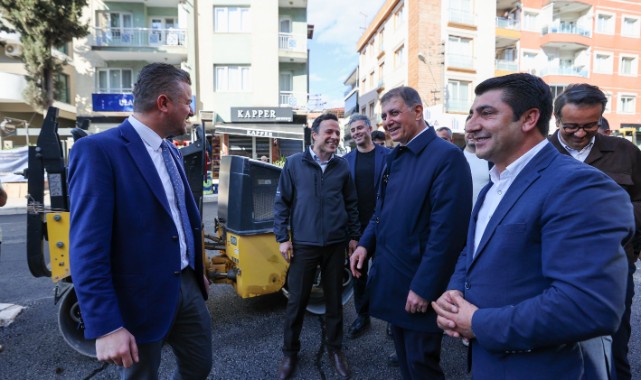 Buca’da asfalt seferberliği: Başkan Tugay ve Başkan Duman sahada!