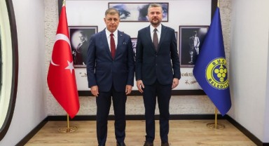 Buca Meclisi’nde Görkem Duman’dan Cemil Tugay’a tam destek