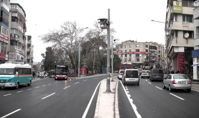 Buca’nın asfalt yatırımları hız kesmiyor