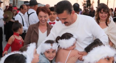 Dikili’de 7’den 70’e dans şöleni: Başkan Kırgöz’den yeni sanat merkezi müjdesi