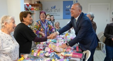 Gaziemir’in çınarlarından fidanlara 23 Nisan armağanı