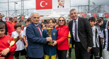 Güzelbahçe'de 23 Nisan coşkusu