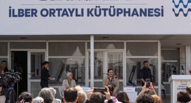 İzmir Kitap Fuarı’nda Ortaylı'nın ailesi okurlarla bir araya geldi