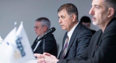 İzmir, yapay zekâ ile yatırım ve kalkınma atağında