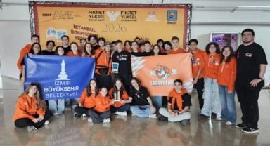 İzmirli gençlerden uluslararası arenada teknoloji zaferi