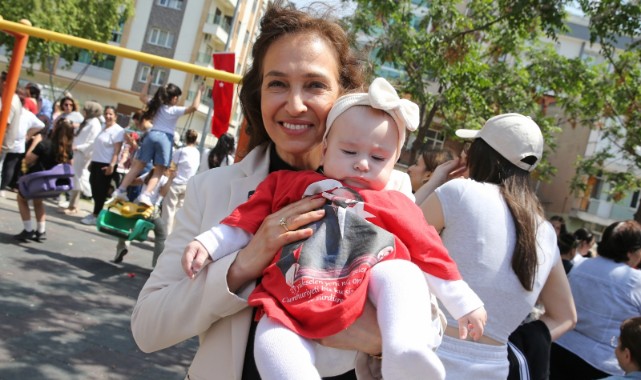 Karşıyaka’da 23 Nisan coşkusu Sancaklı’dan başladı!