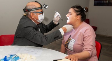 Karşıyaka’da özel bireylere ağız ve diş sağlığı taraması