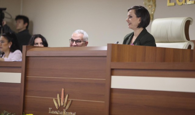 Kınay’dan Mecliste Demokrasi, Sorumluluk ve Emek Vurgusu