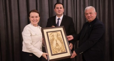 Konak’ta Makedonya rüzgarı esti: Başkan Mutlu, Enes İbrahim ve heyetini ağırladı