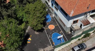 Konak’ta ‘renkli dokunuş’ okul bahçelerine de geldi