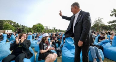 19 Mayıs Atatürk'ü Anlama, Gençlik ve Spor Bayramı İzmir gençlere alan açıyor