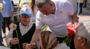 Anneler Günü’nde Güzelbahçe’de Sevgi Dolu Buluşma