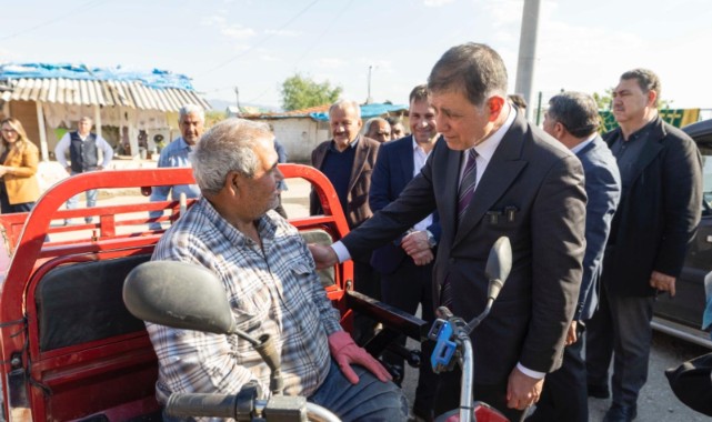 Başkan Tugay Çırpı’da halkla buluştu