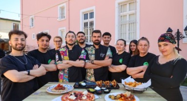 Buca’nın kalbinde dünya lezzetleri