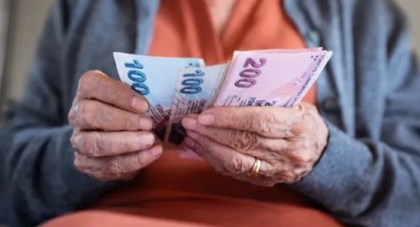 Emekli ve Memur Maaşlarında Zam Oranı Belli Oldu