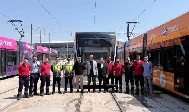 İzmir Metro araçlarını kendi gücüyle yeniliyor