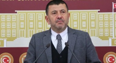 Seferihasar Belediyesi'ne Operasyon: Veli Ağbaba'nın danışmanı gözaltında