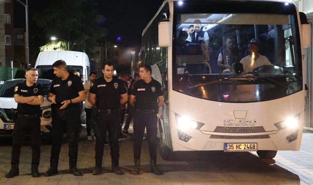 Seferihisar Belediyesi operasyonu: Başkan Yetişkin'in de aralarında olduğu 20 kişi adliyede