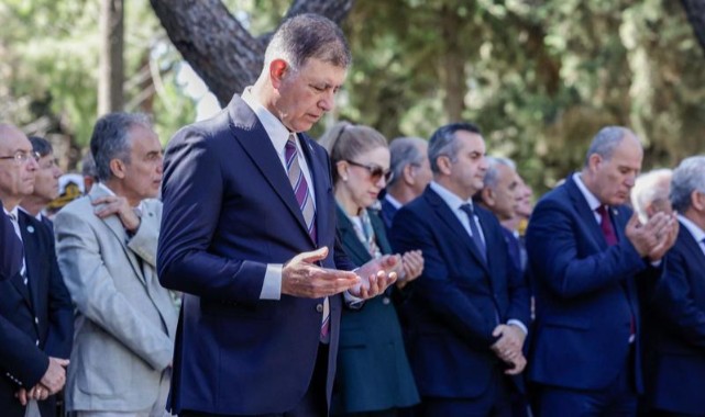 15 Temmuz şehitleri İzmir’de dualarla anıldı