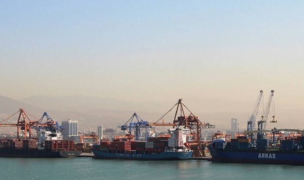Alsancak Limanı'nda devir tarihi belli oldu!