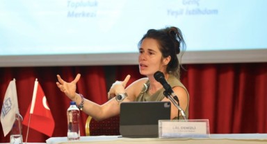 Başkan Denizli, Temmuz Meclisi’nde Çeşme’nin yatırım ve dönüşüm projelerini anlattı