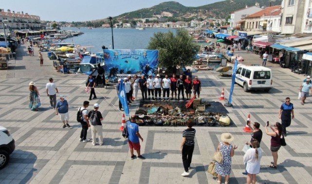Foça'da Kapsamlı Deniz ve Kıyı Temizliği: