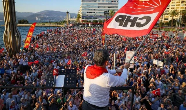 Gazeteci Sevinç açıkladı… Yeni Parti’ye İzmir’den 8 kurucu!