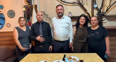 Gümrükçü: 