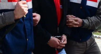 İzmir'de 'tapuda sahtecilik' baskını!