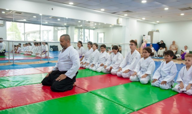 Karşıyaka’da Yaz Spor Okulları’na büyük ilgi