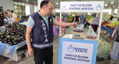 Konak’ın pazar yerlerinde güvenli alışveriş