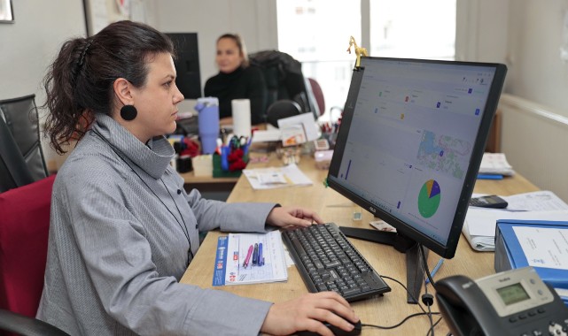 Konak’ta E-Ruhsat dönemi başladı