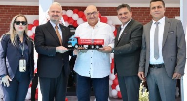 Menemen Belediyesi’nin 100 araç kapasiteli TIR Parkı törenle hizmete açıldı