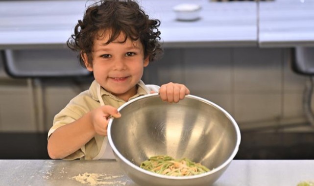Minik Şefler mutfağa girdi, yaz tatili lezzetle başladı!