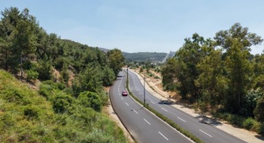 Pamucak yolu baştan sona yenilendi