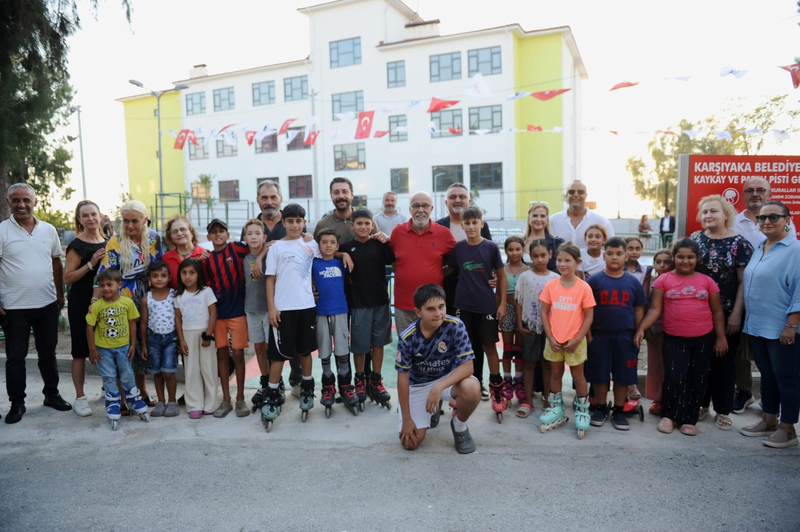 Cumhuriyet Mahallesi’nde açılış coşkusu
