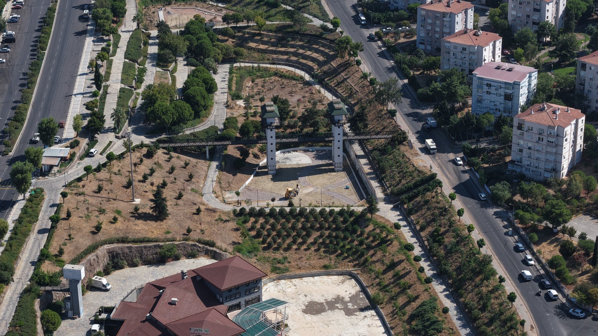 Bucalı gençler istedi Başkan Tugay düğmeye bastı